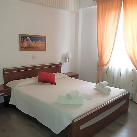 Готель Veneto