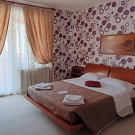 Veneto Hotel 3*